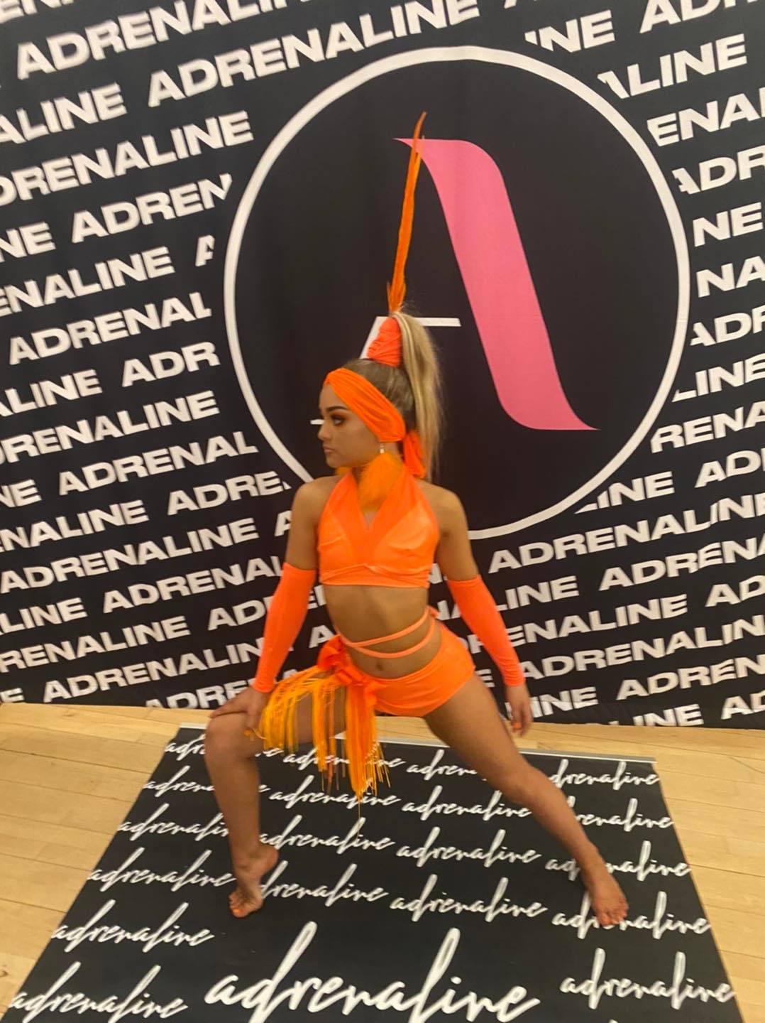 "Tan, Like No-one Is Watching" - Child-Safe Tan For Dancers - Self-Tanning Mousse
